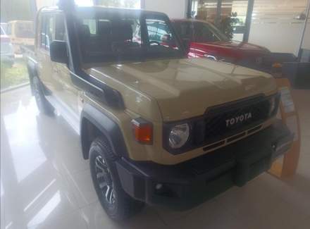 Toyota - Land Cruiser