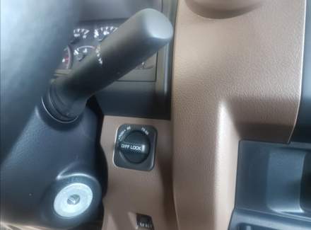 Toyota - Land Cruiser