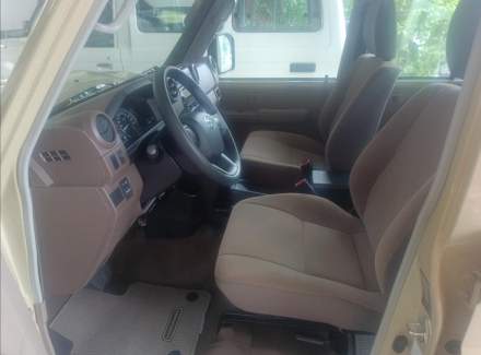 Toyota - Land Cruiser