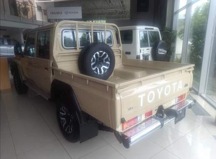 Toyota - Land Cruiser