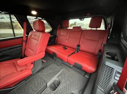 Toyota - Sequoia
