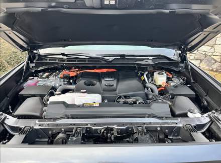 Toyota - Sequoia