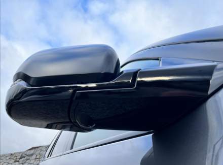 Toyota - Sequoia
