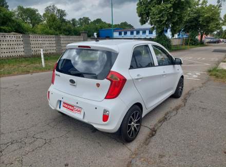 Kia - Picanto