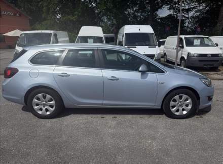 Opel - Astra