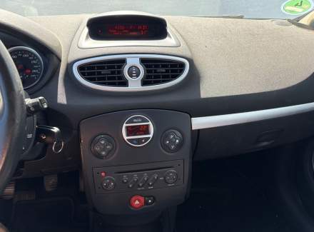 Renault - Clio