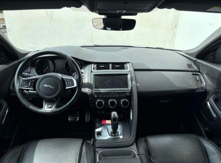 Jaguar - F-Pace