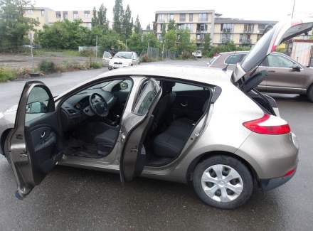 Renault - Megane