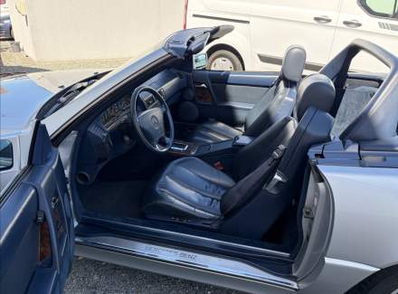 Mercedes-Benz - SL