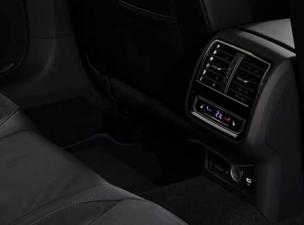 Volkswagen - Arteon