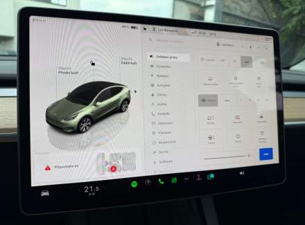 Tesla - Model Y