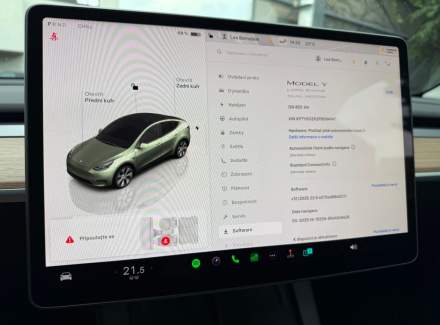 Tesla - Model Y