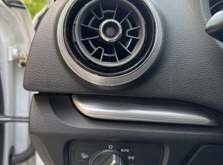 Audi - A3