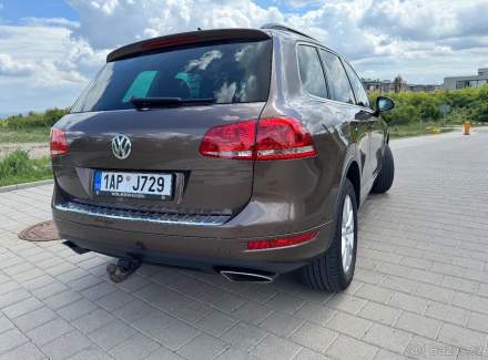 Volkswagen - Touareg