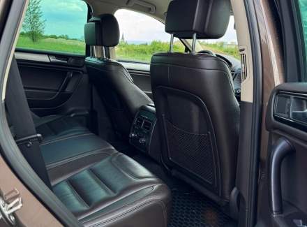 Volkswagen - Touareg