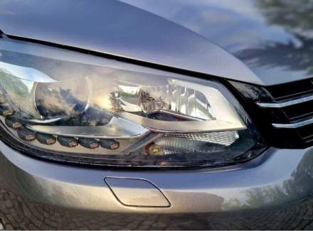 Volkswagen - Touran