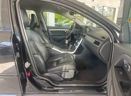 Volvo - V70