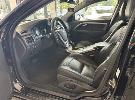Volvo - V70