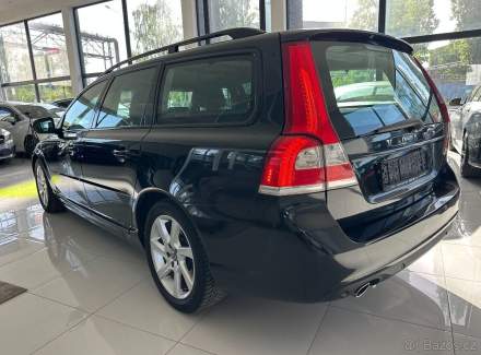 Volvo - V70
