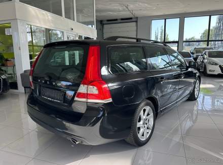 Volvo - V70
