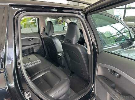 Volvo - V70