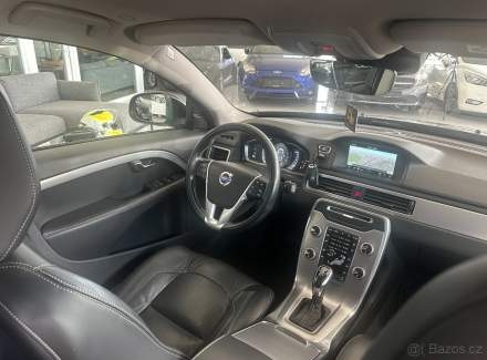 Volvo - V70