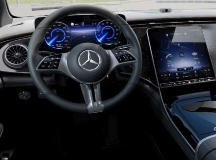 Mercedes-Benz - EQE