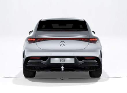 Mercedes-Benz - EQE