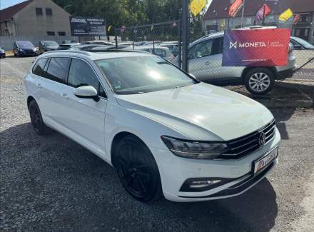 Volkswagen - Passat