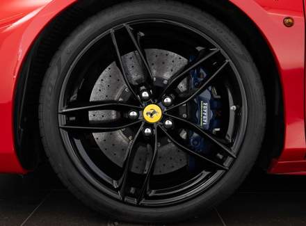Ferrari - 488