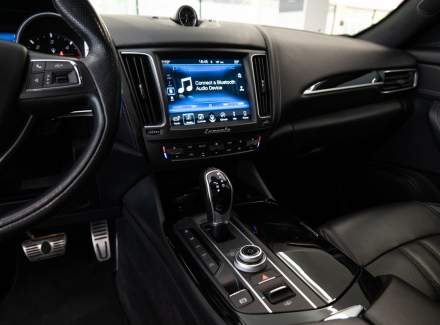 Maserati - Levante