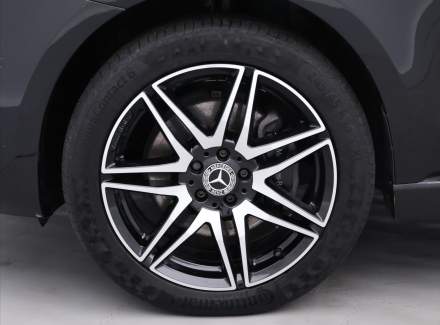 Mercedes-Benz - V-class