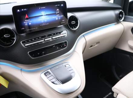 Mercedes-Benz - V-class
