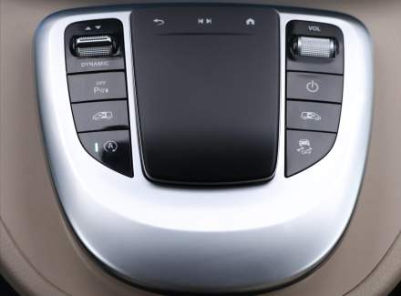Mercedes-Benz - V-class