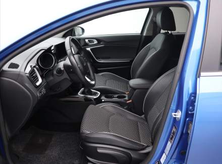 Kia - XCeed