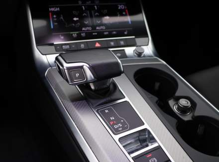 Audi - A6
