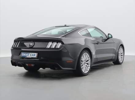 Ford - Mustang