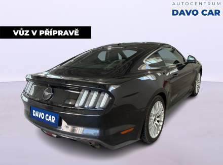 Ford - Mustang