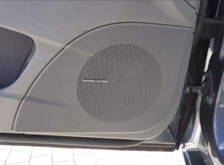 Mercedes-Benz - CLS