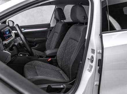 Volkswagen - Golf