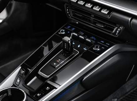 Porsche - 911