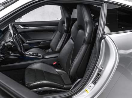 Porsche - 911