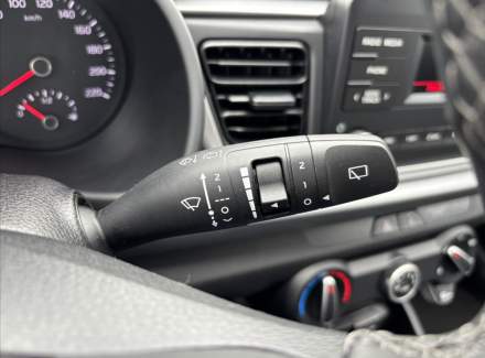 Kia - Rio