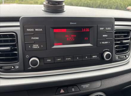 Kia - Rio