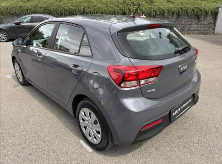 Kia - Rio