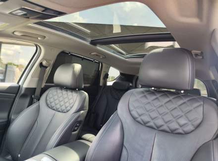 Hyundai - Santa FE