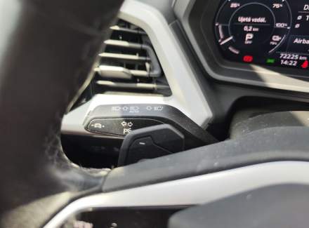 Audi - Q4 e-tron