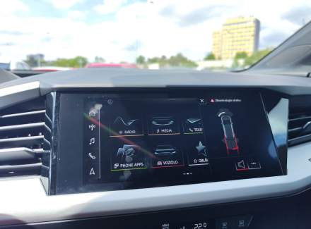 Audi - Q4 e-tron