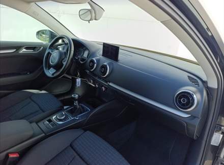 Audi - A3