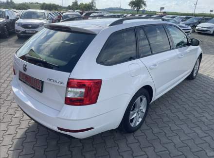 Škoda - Octavia